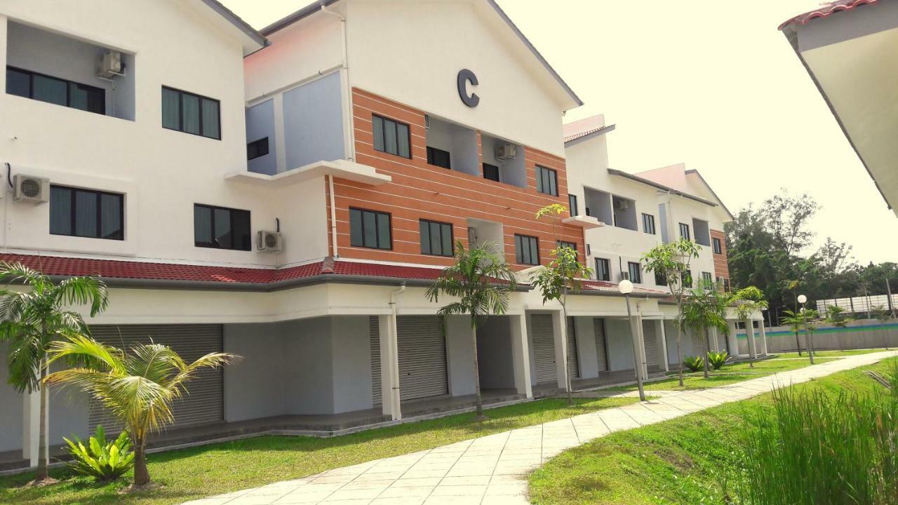 Fun Studio Pangkor Pekan Pangkor ภายนอก รูปภาพ